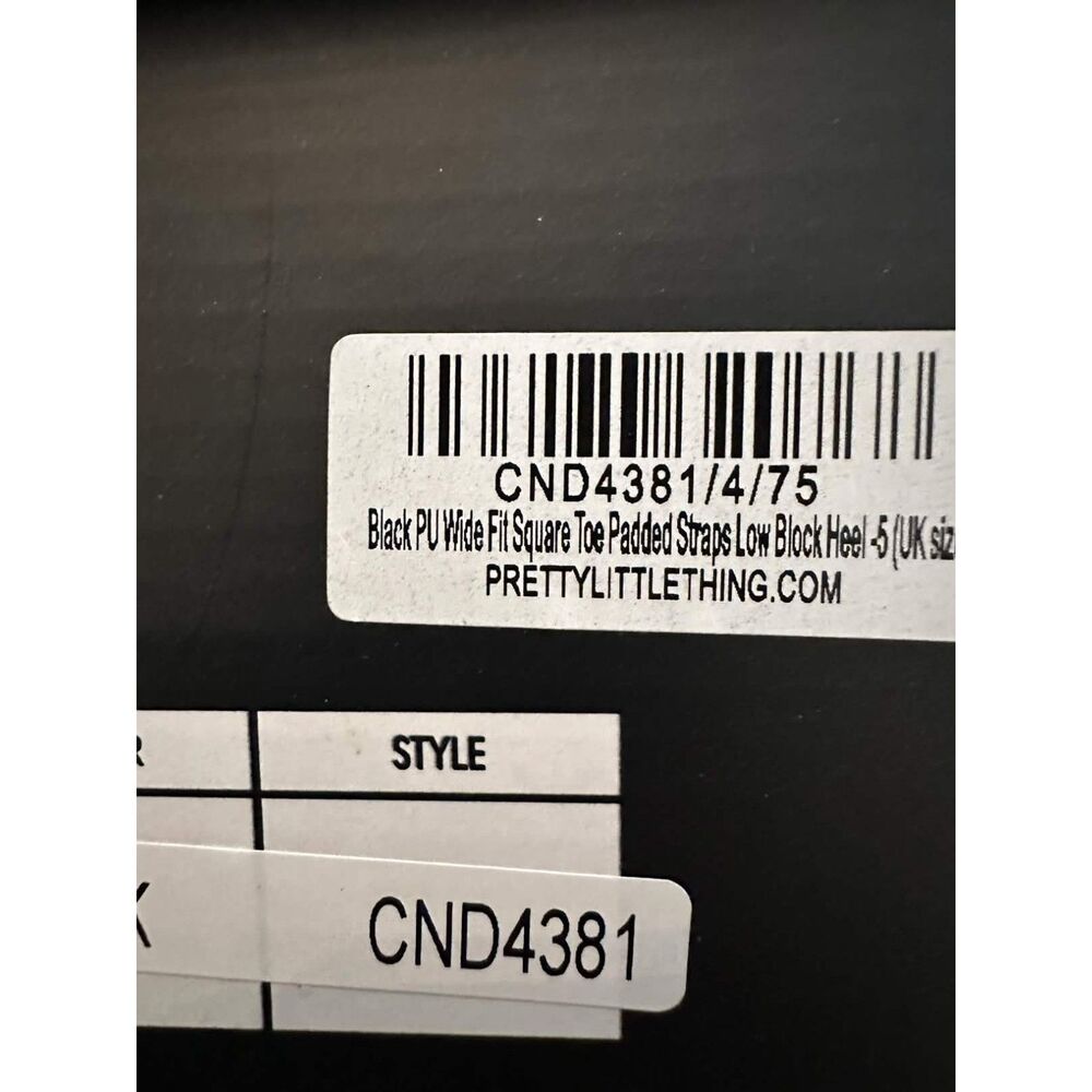 NWT PrettyLittleThing Black Wide Fit Square Toe Padded Low Block Heel US 7/UK 5 - Picture 6 of 8